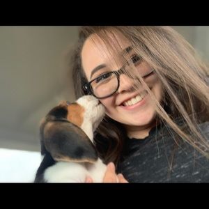 Meet your Posher, Emely